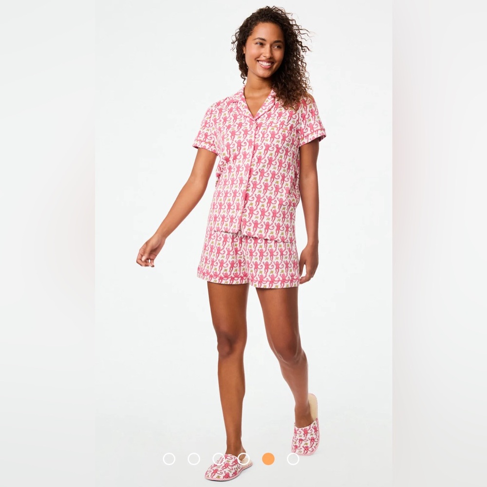 Roller Rabbit Monkey Polo Pajamas// LARGE